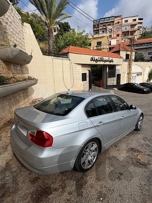 BMW 3-Series 2006 E90