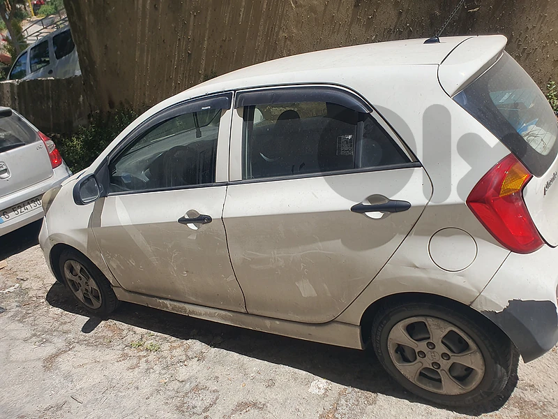 Kia Picanto 2012 فيتاس عادي وبدا حدادة وبويا وشوية ترتيب Kia Picanto 2012 فيتاس عادي وبدا حدادة وبويا وشوية ترتيب