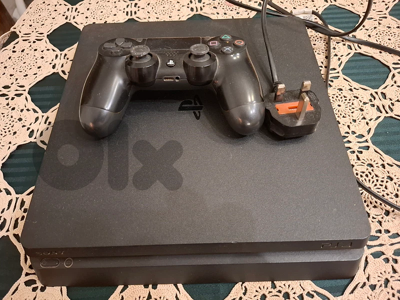 Ps4 slim 500GB