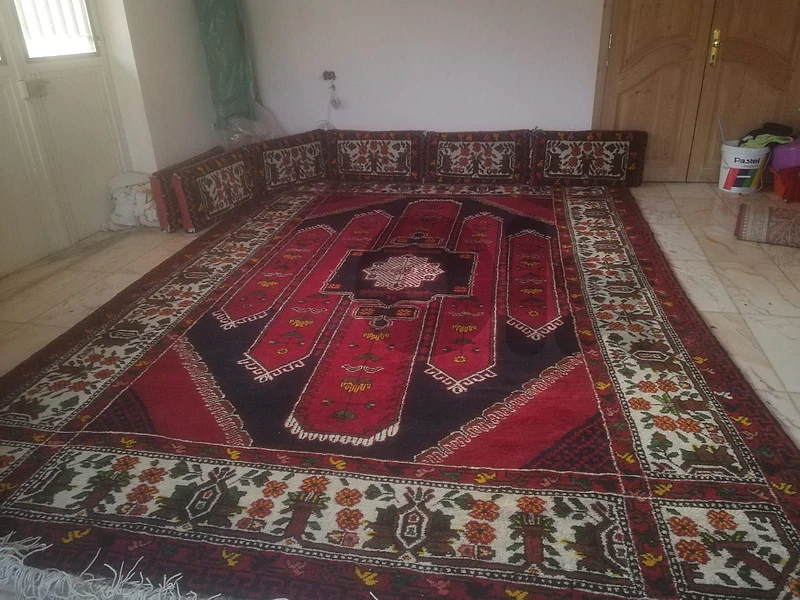 غرفة مدّ عربي