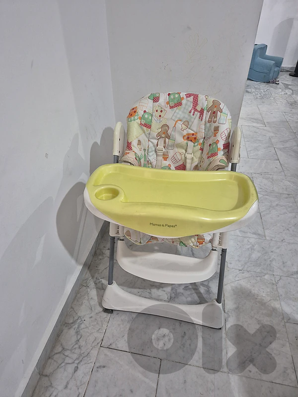 Snax High chair mamas and papas