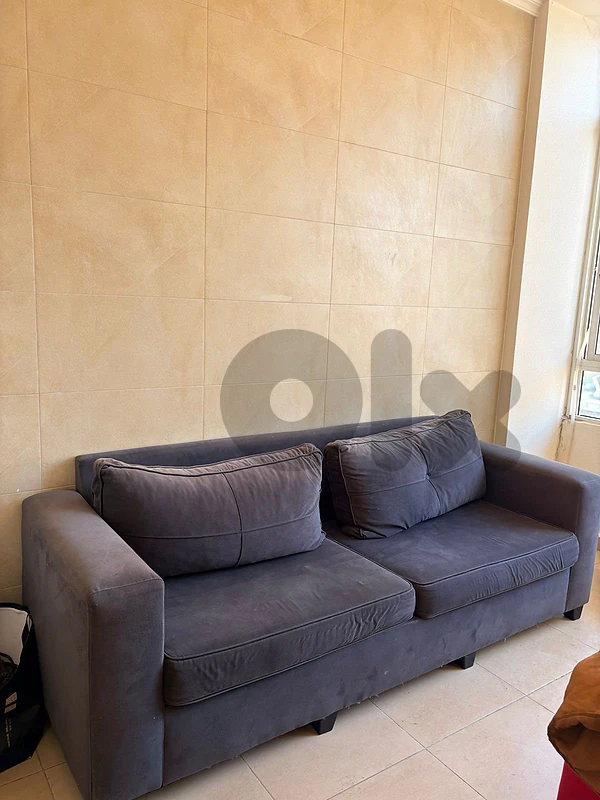 Grey 7-Seater Sofas   كنبايات رمادية ٧ مقاعد