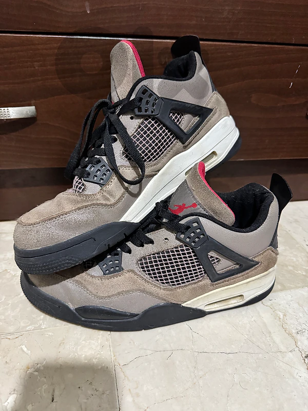 Jordan 4 Taupe Haze