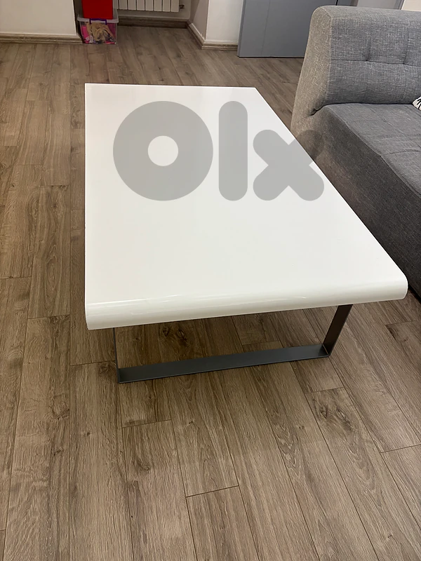 table/tv unit/sofa