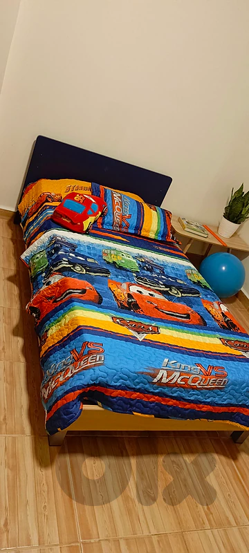 Kids bedroom like new