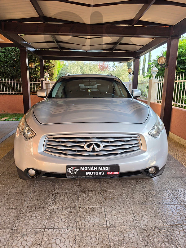 Infiniti Fx series 2009 one Infiniti Fx series 2009 one