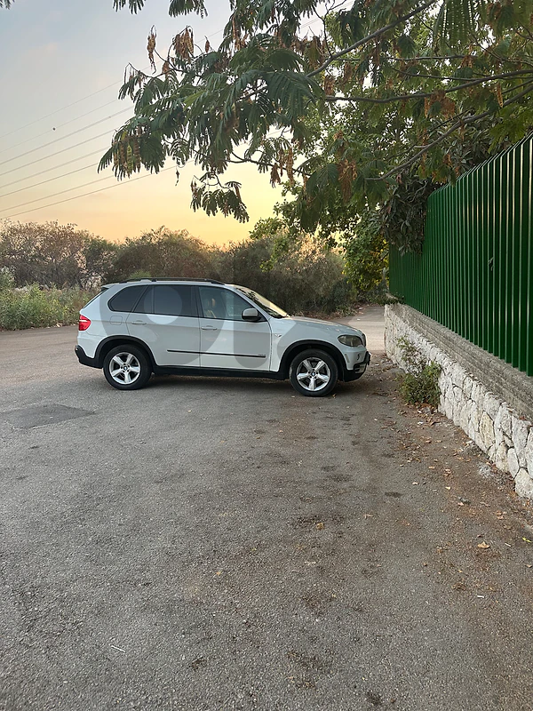 BMW X5 2008 3.0 si