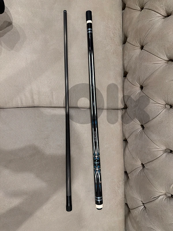 Fury carbon fiber cue set Fury carbon fiber cue set