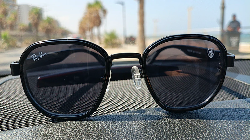 Ray-Ban Ferrari edition still new