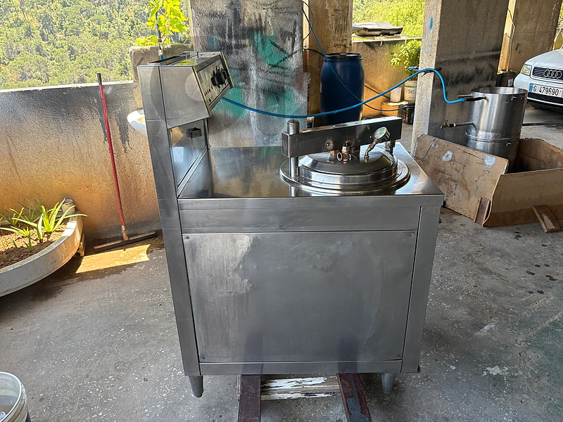 American Commercial Gas Pressure Fryer for Broasted Chicken – Like New American Commercial Gas Pressure Fryer for Broasted Chicken – Like New
