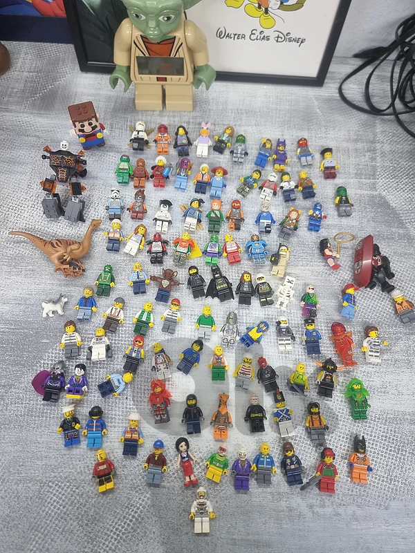 lego figuers original