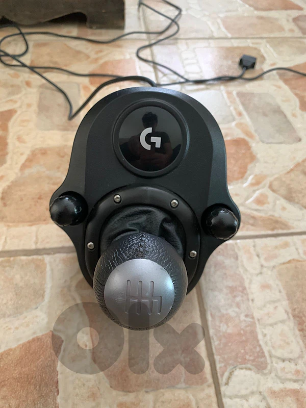 logitech g29 steering wheel + gearbox
