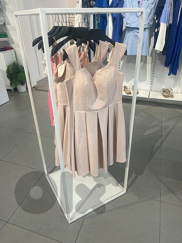 clothes square stand