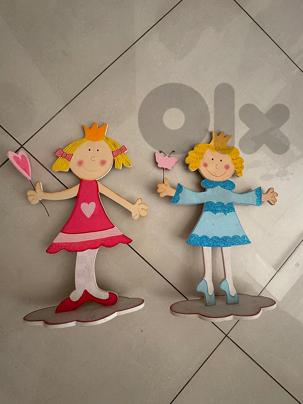 2 children  decoration 40 cm each