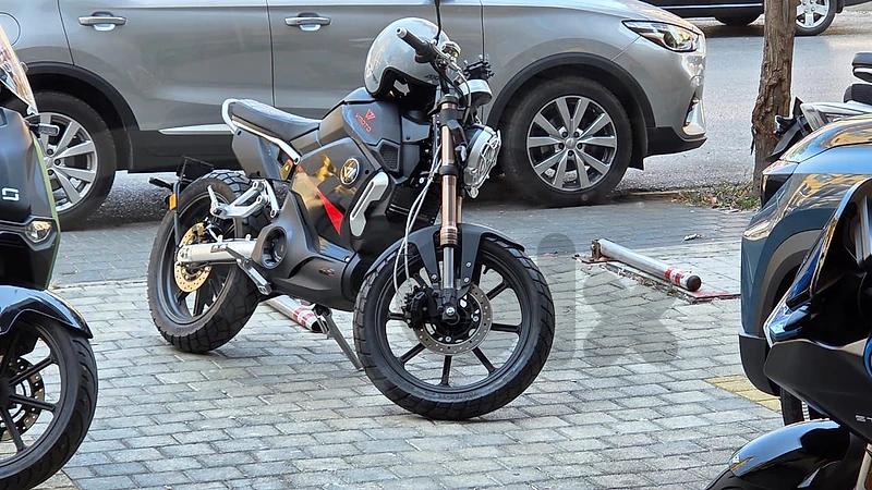 Super Soco TC Max