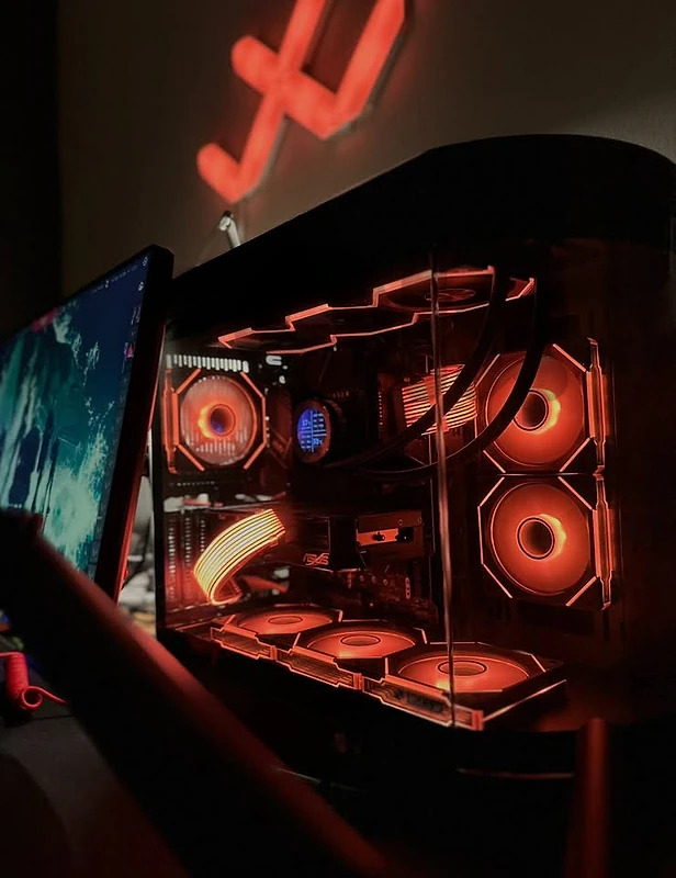 High End Gaming + Streaming PC — RTX 5070 / i7-14700KF / 32GB Rams High End Gaming + Streaming PC — RTX 5070 / i7-14700KF / 32GB Rams