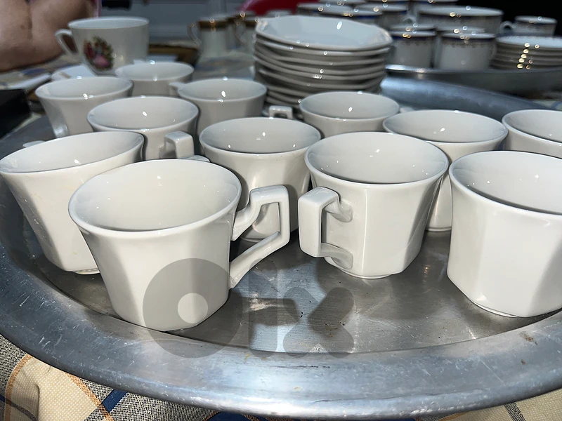 Service Johnson Bros 24 pcs / Johnson Bros 24-pc Coffee Set