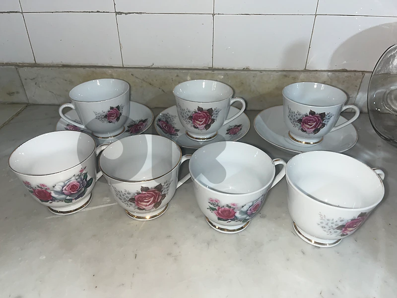 Service thé vintage roses / Vintage rose tea set