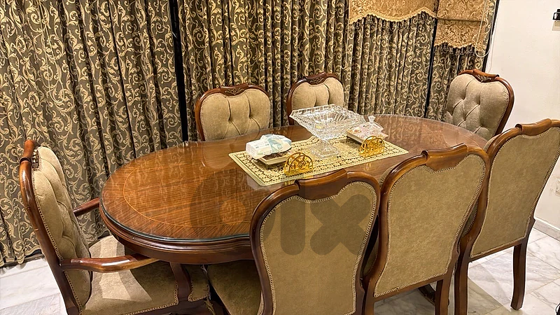Dining table