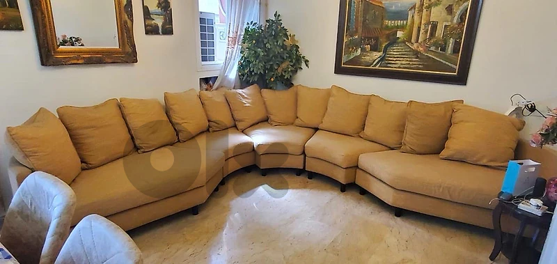 salon corner for sale