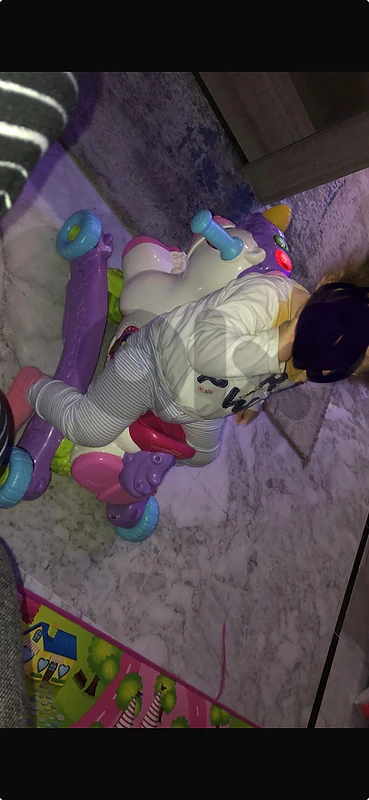 unicorn car / swinger with music and lights
