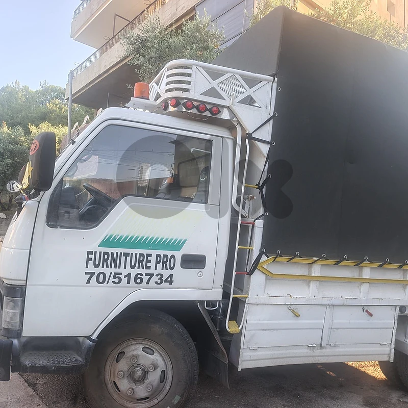 نقليات عامة واتساب ٧٠٥١٦٧٣٤