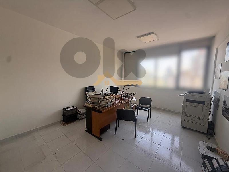 Office for sale in Jdeideh مكتب للبيع في الجديدة NKP#190