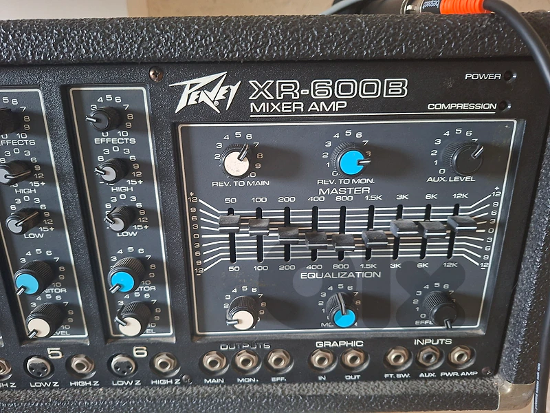 Peavey mixer Amplifier in perfect condition