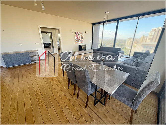 Bright & Spacious Apartment | Balconyl 24/7 Services