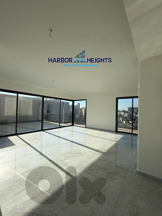 Duplex for Sale in Achrafieh Sioufi  - شقة للبيع في الأشرفية سيوفي