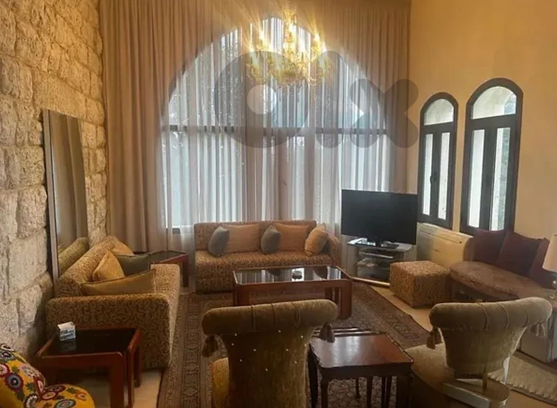 Dlebta-Charming Heritage Triplex with Terrace & Mountain Views.
