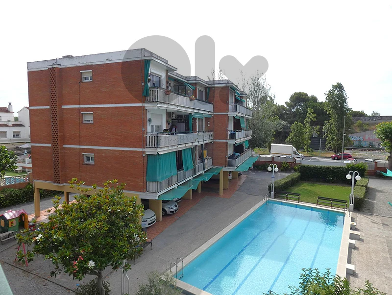 Spain get your residency! Barcelona renovated apartment near the sea PR-00477