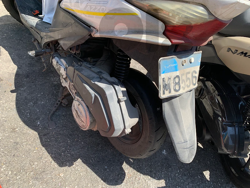 moto v150