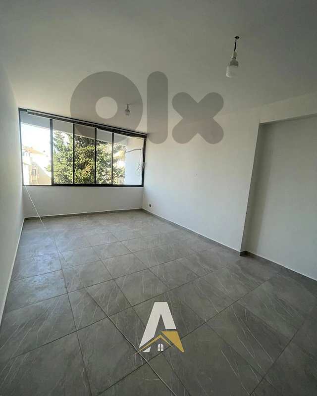 60 SQM Commercial Office In Mansourieh