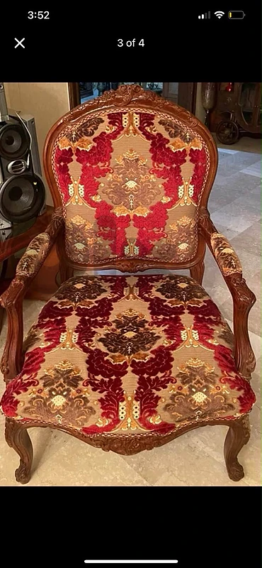 Classic Vintage Living Room Salon Set – Well Maintained