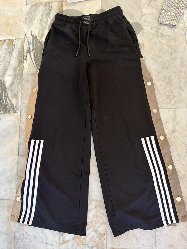 pants /hoodie/ shirt