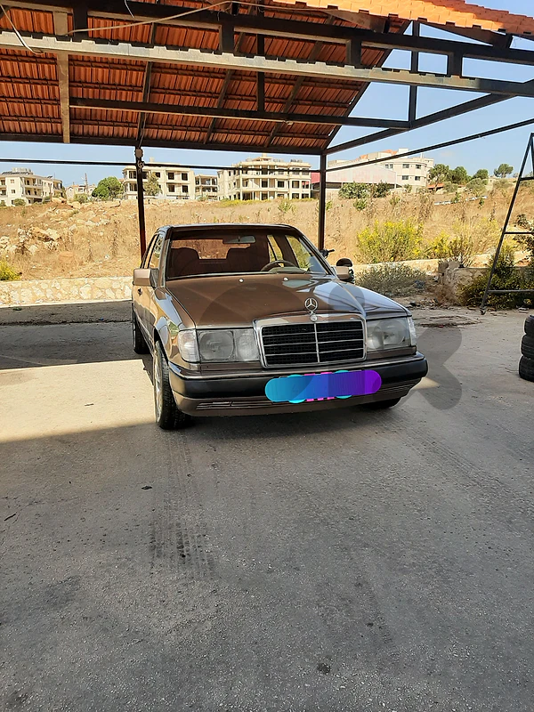 Mercedes-Benz E-Class 1988 E 300