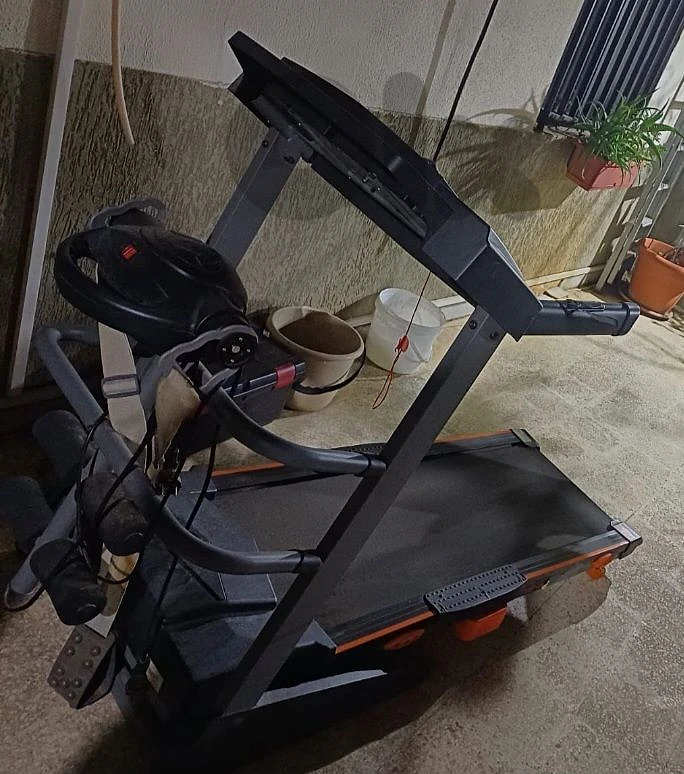 Treadmill