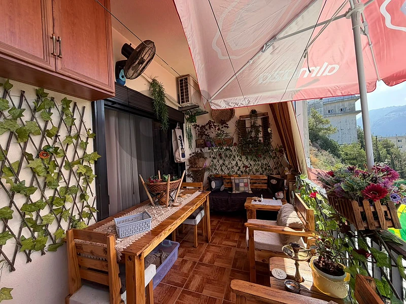 GMB228JC -  Apartment For Sale In Blat - شقة للبيع في بلاط