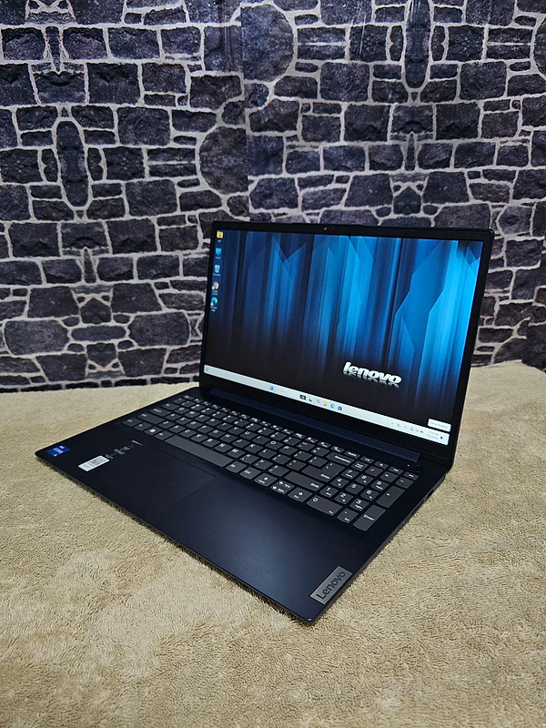 model 2025 used 24days lenovo 16GB ram