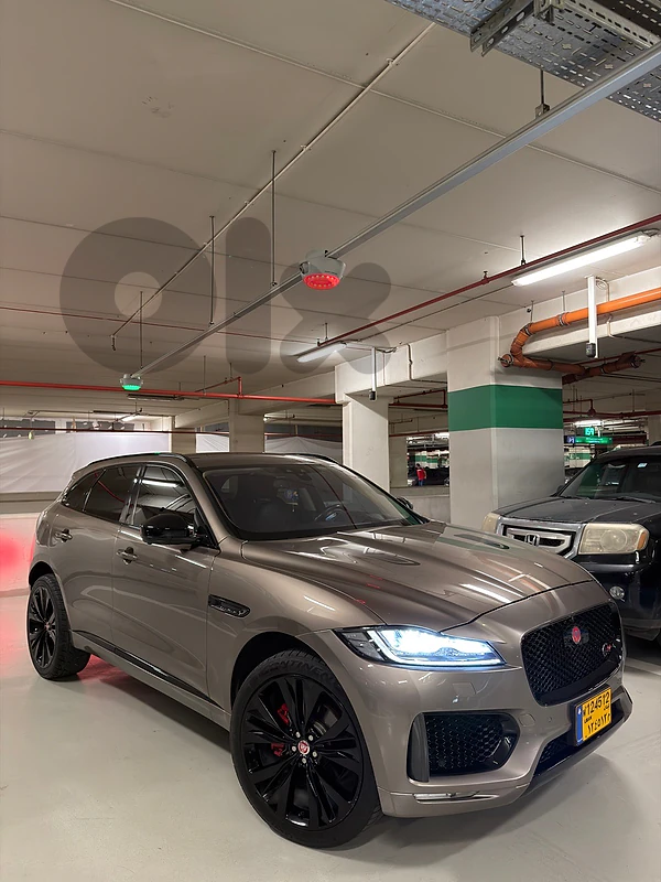 Jaguar F-Pace 2017 f pace S 2017 R diynamic