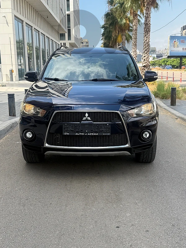 Mitsubishi Outlander 2010