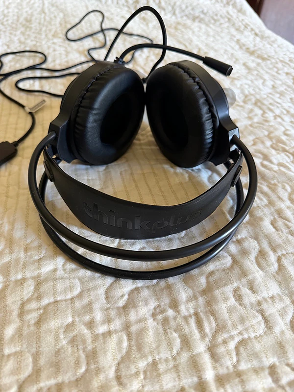 ThinkPlus USB Headset – Like New Condition used once
