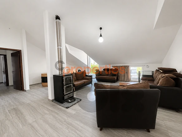 Apartment for Rent in Rayfoun شقة للايجار في ريفون CPKNS02