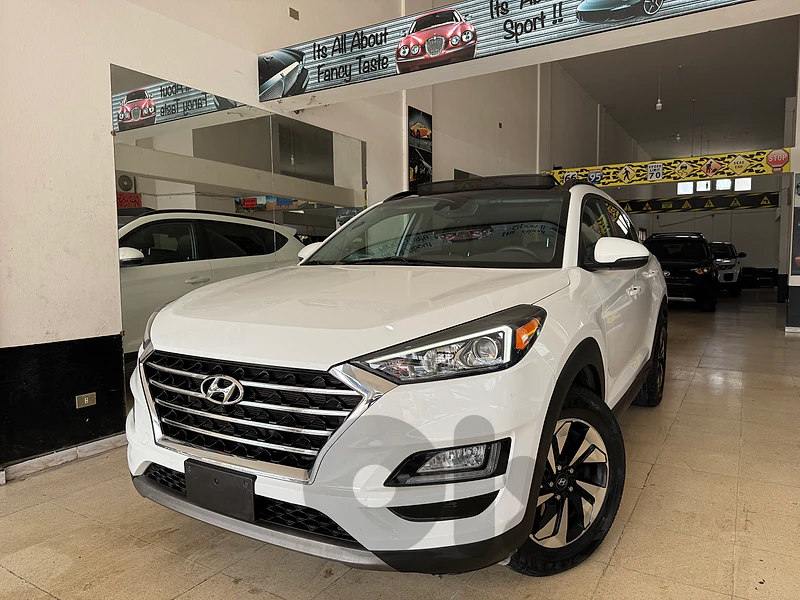 Hyundai Tucson 2019 4wl, LIMITED, CLEAN CARFAX, 50k miles, 81/882165