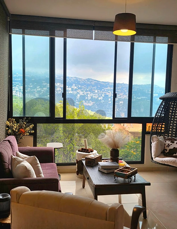 Decorated apartment for sale in Sheylehشقة للبيع في السهيلة