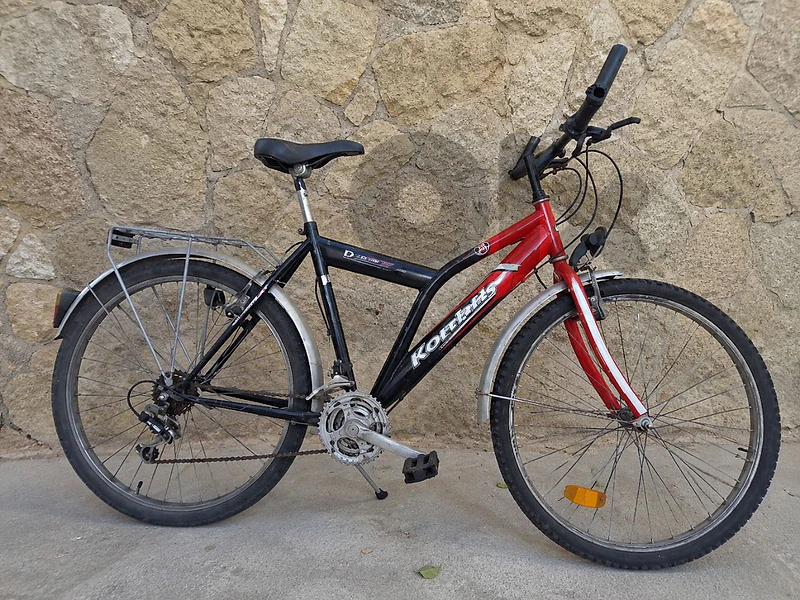 🚲 KETTLER Hybrid Bike – $125