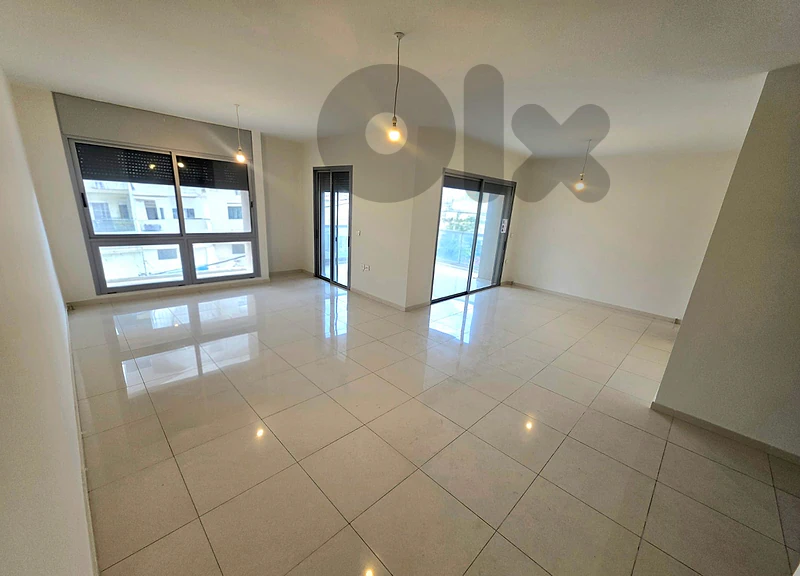 Prime location Deluxe Apartment  For Sale In Jisr El Bacha | 200 Sqm