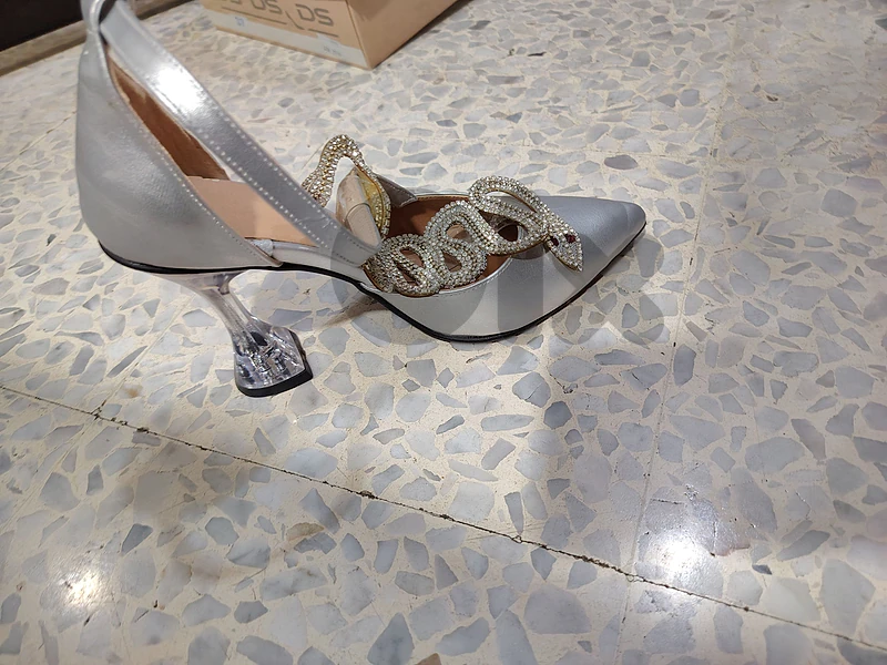 used women shoes for sale