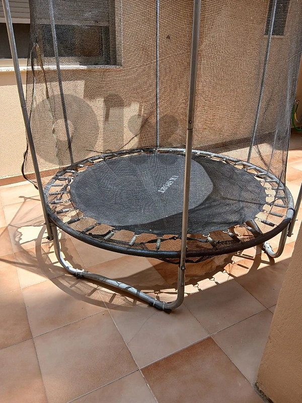 trompoline 1. 5m